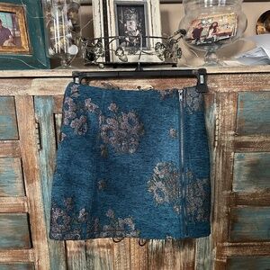 FREE PEOPLE ABOVE THE KNEE SKIRT SHIMMER KNEE LENGTH SZ 4